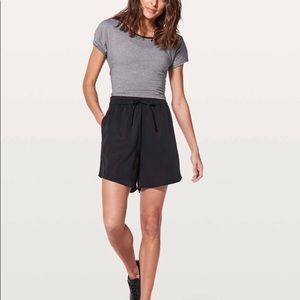 Lululemon Size 6 Shorts